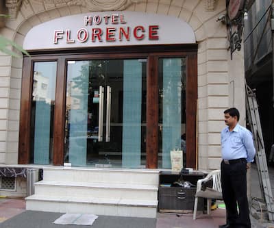 https://imgcld.yatra.com/ytimages/image/upload/t_hotel_yatra_city_desktop/v1428944322/Domestic Hotels/Hotels_New Delhi/Hotel Florence/Exterior_1.jpg